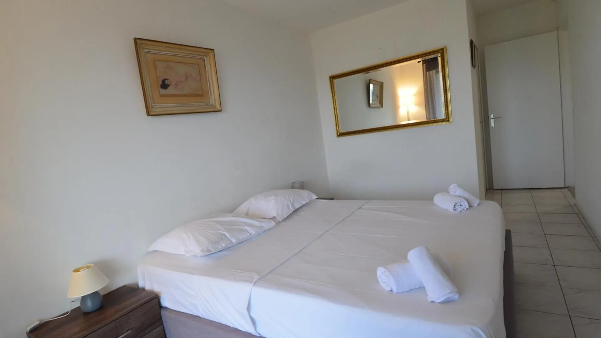 Plein Ciel - Appartement 5 Personnes Avec Piscine Sur La Corniche Fleurie A Nice
